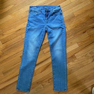 Men’s American Eagle jeans. Size 30x32 Skinny